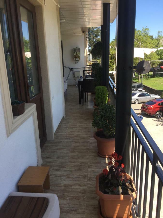 Warm Flat Διαμέρισμα Gonio Εξωτερικό φωτογραφία